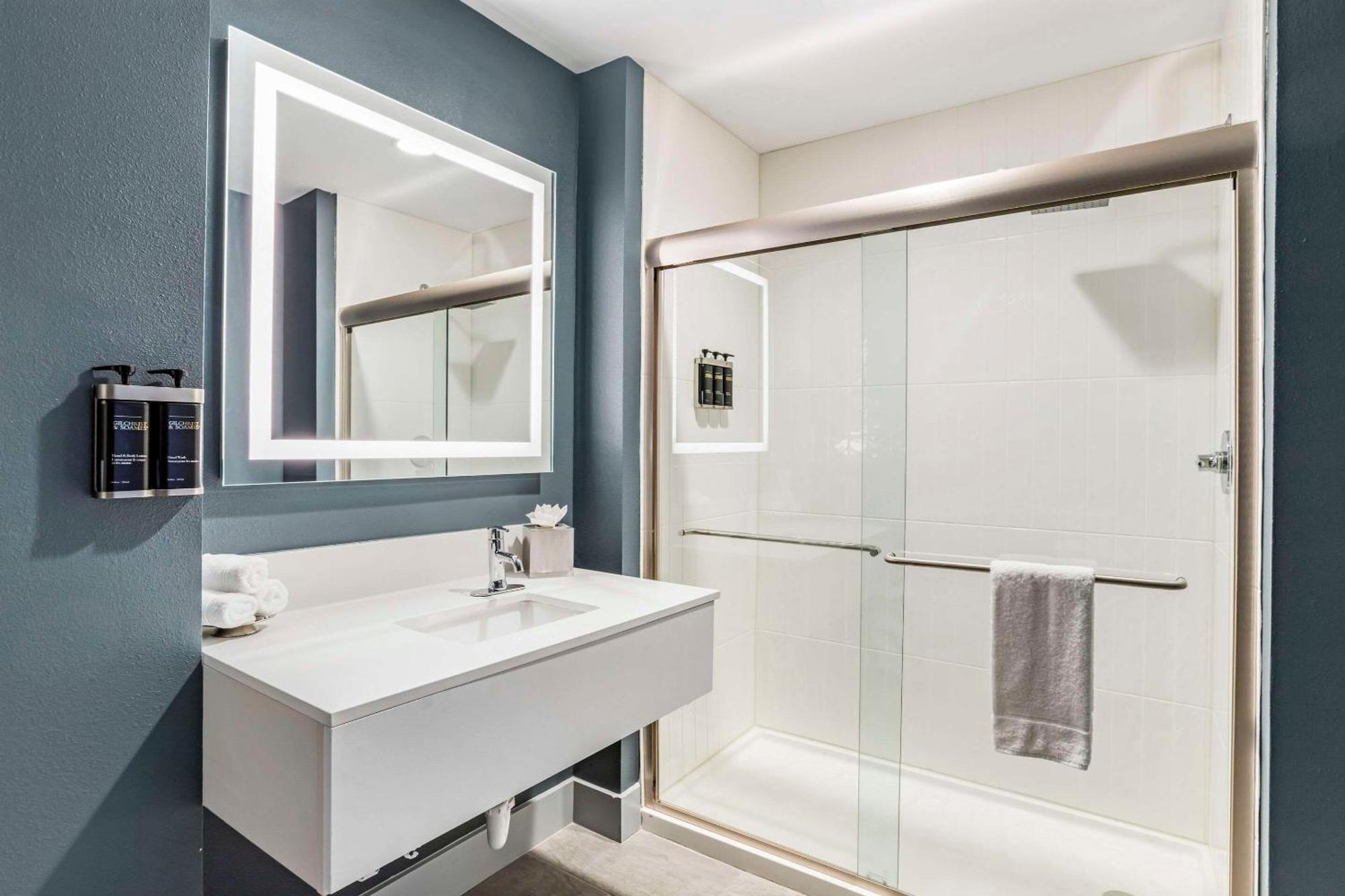 The Angler, Ascend Hotel Collection Ливингстън Екстериор снимка